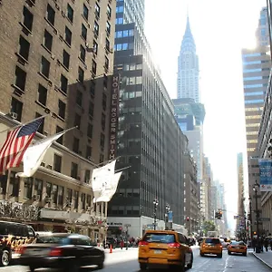 Roger Smith 3* New York