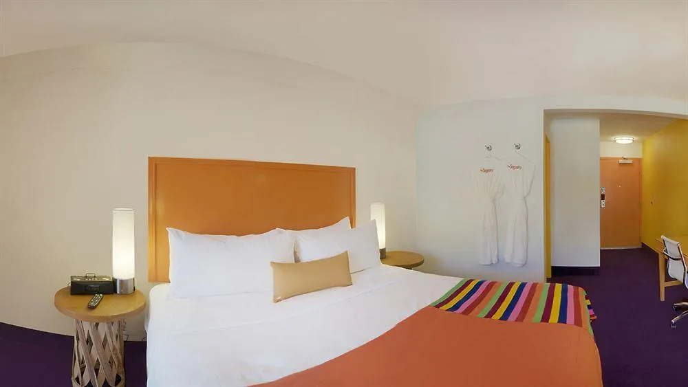 The Saguaro Palm Springs Otel